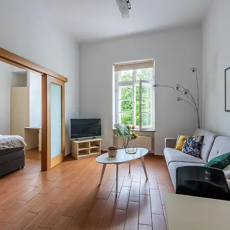 Novis Krakowskie Przedmiescie *