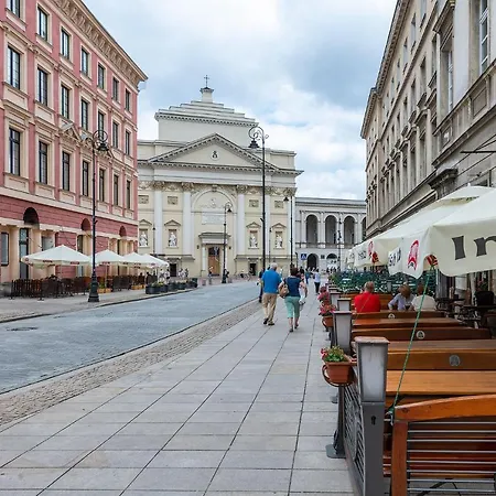 Novis Krakowskie Przedmiescie Daire *